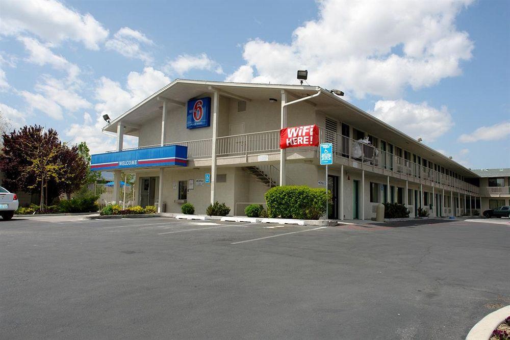 Motel 6-Reno, Nv - Virginia Plumb Exteriér fotografie